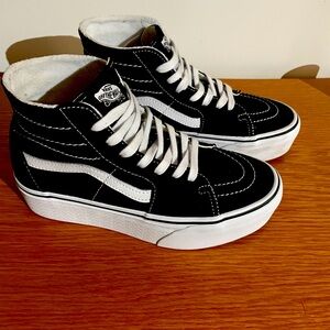 Vans SK-8 HI Tapered Stackform Shoe Women’s size 7.5 Men’s 6